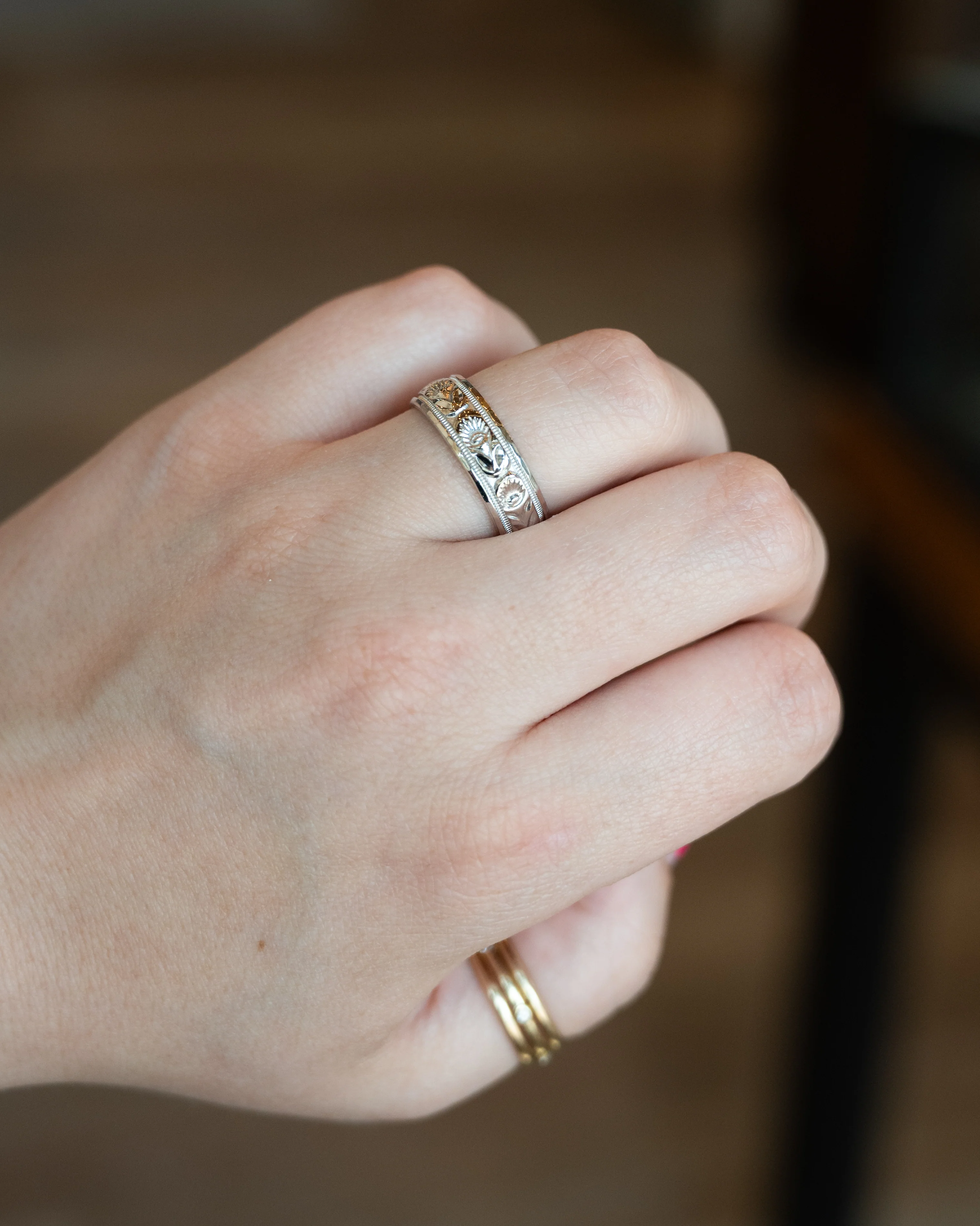 Vintage Mid-Century Engraved Wedding Band 14k White Gold - Image 7