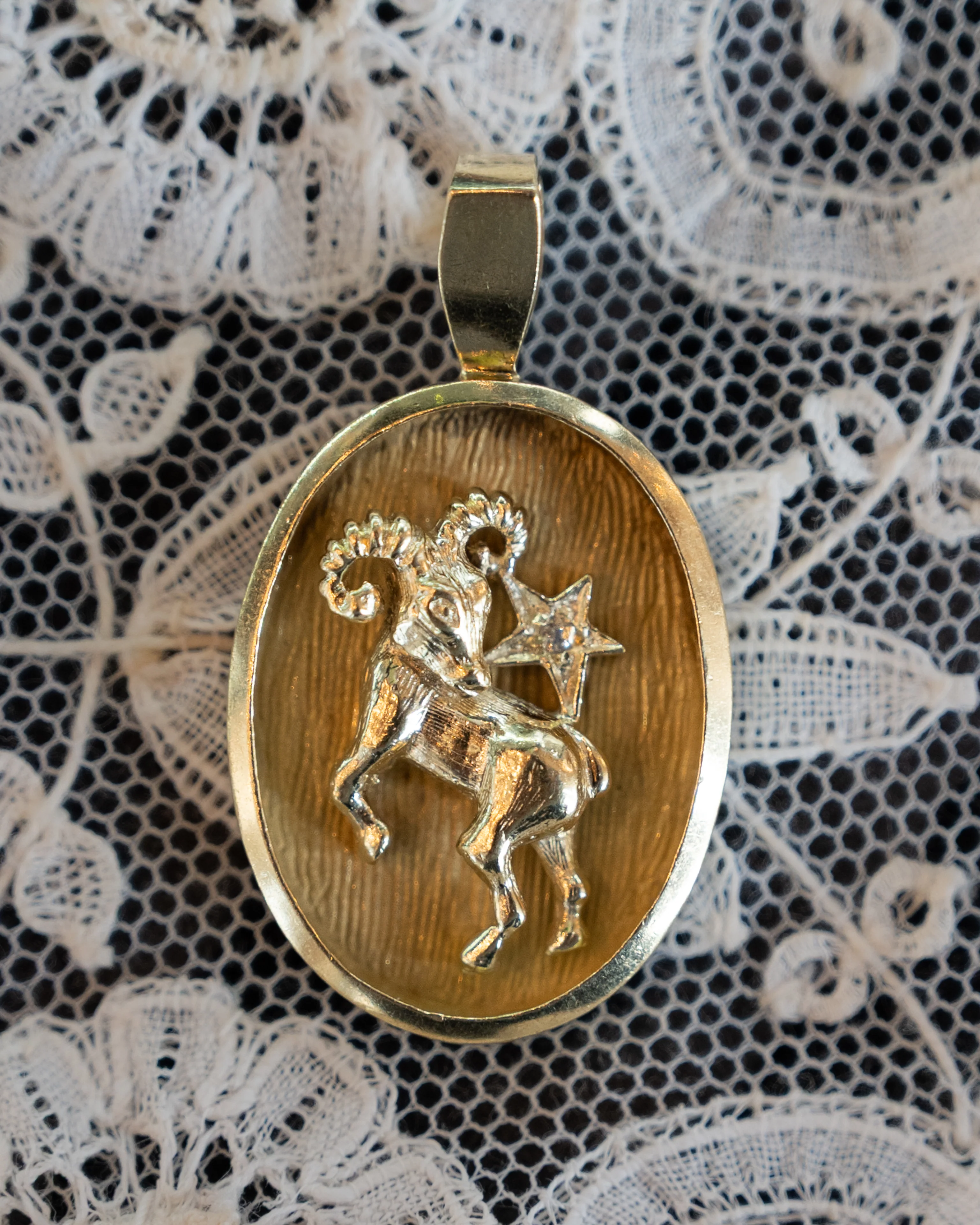 Vintage Mid-Century Ram Zodiac Pendant in 14k - Image 3