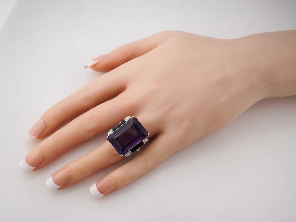 Vintage Right Hand Ring Art Deco 24.30 Emerald Cut Amethyst & Onyx in Platinum - Image 7