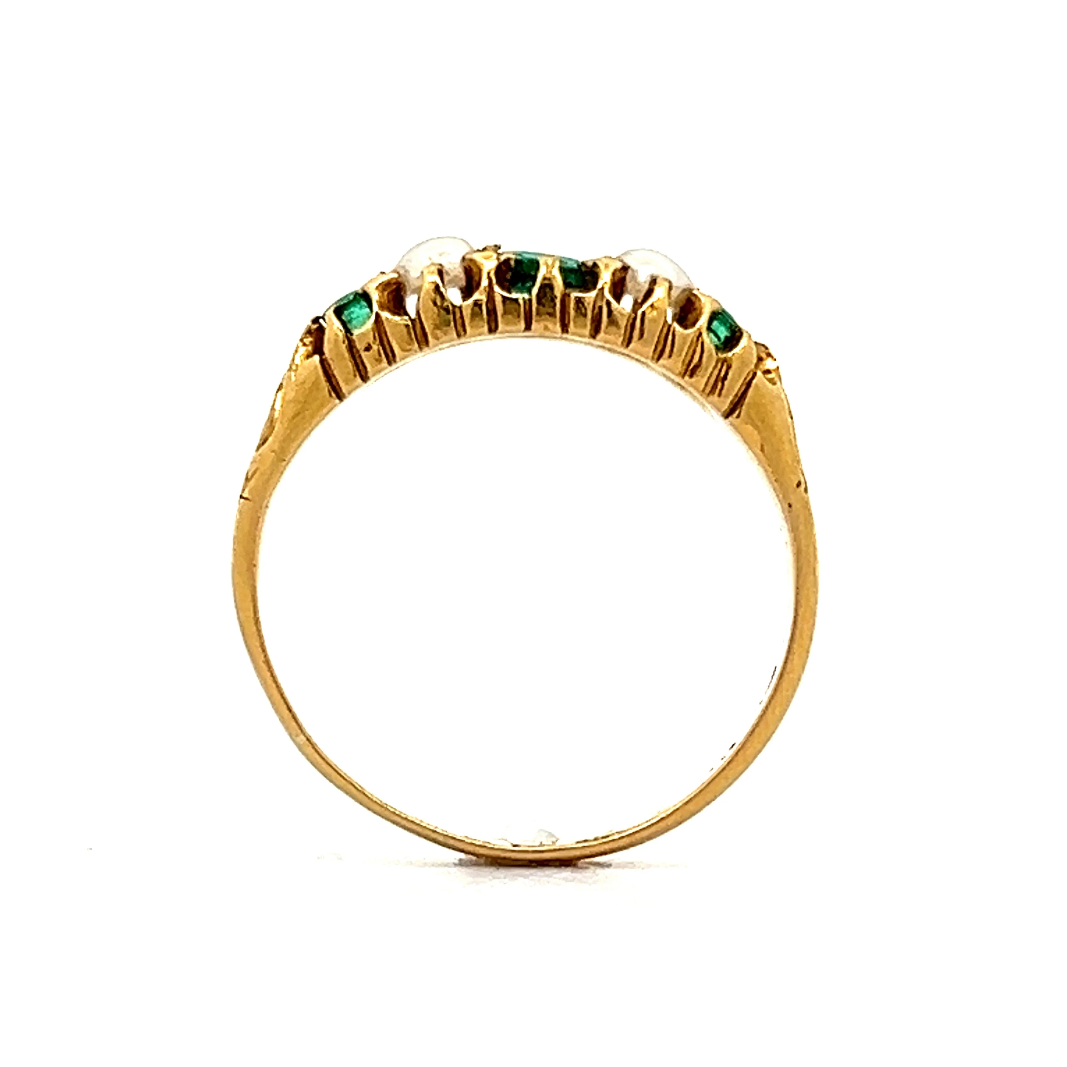 Vintage Victorian .10 Emerald & Pearl Ring in Yellow Gold - Image 4