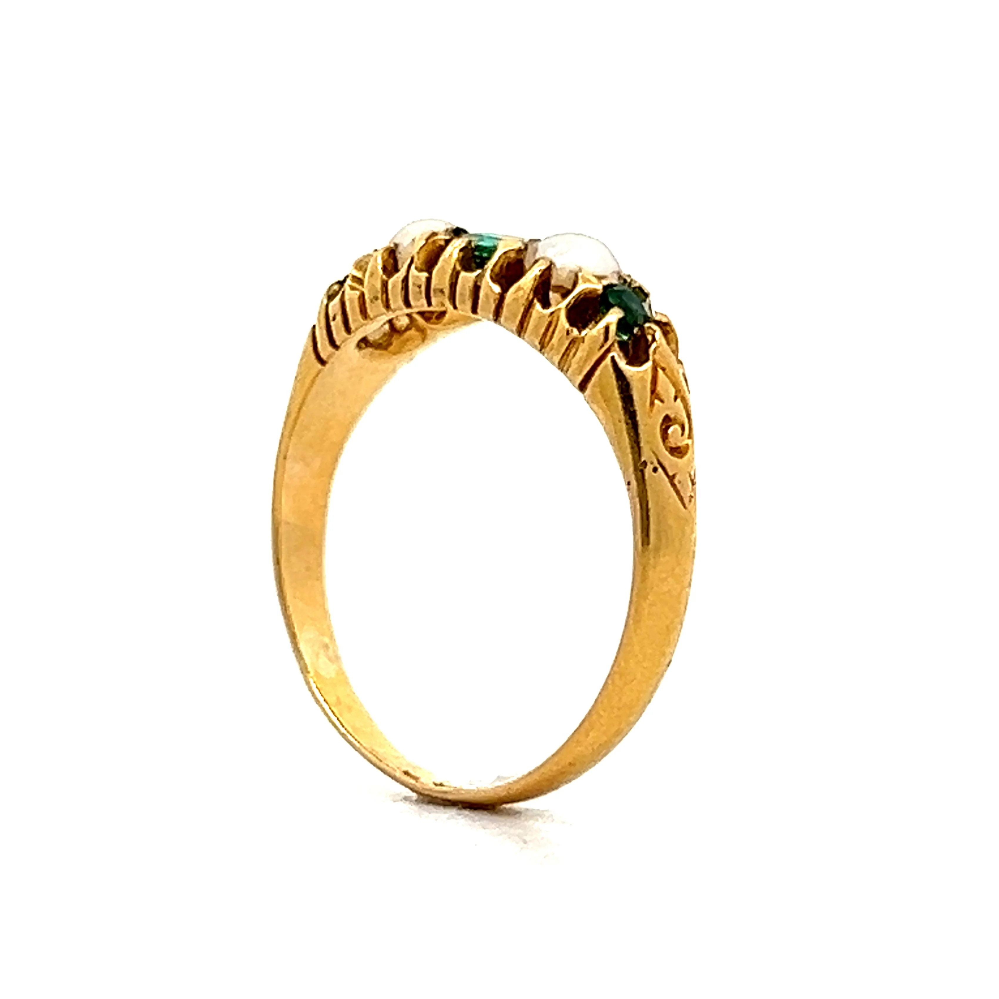 Vintage Victorian .10 Emerald & Pearl Ring in Yellow Gold - Image 5