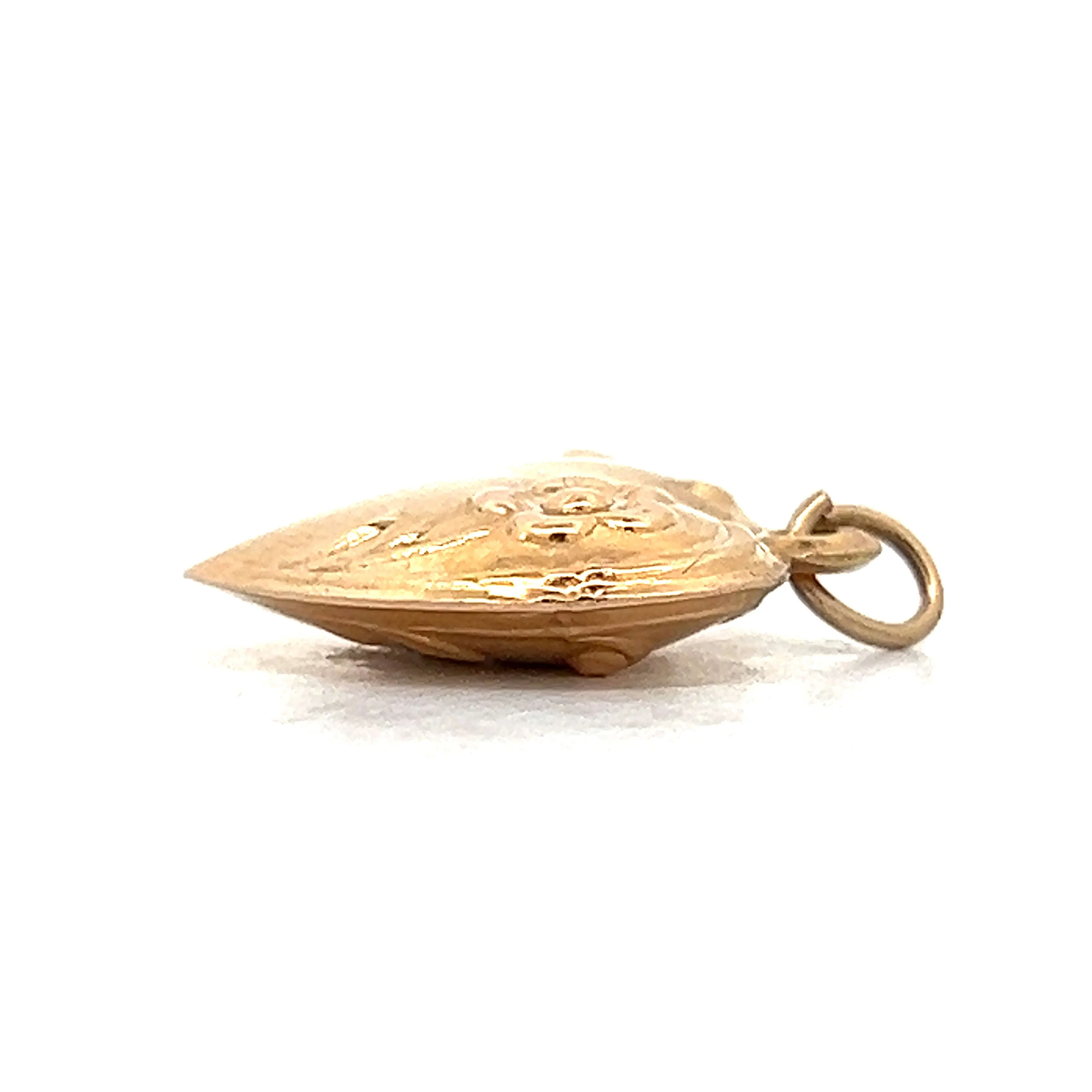 Vintage Victorian Heart Pendant in Yellow Gold - Image 3