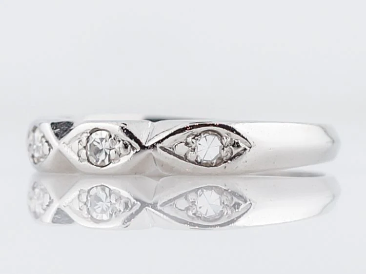 Vintage Wedding Band Mid-Century .25 Single Cut Diamonds in Platinum - Image 3