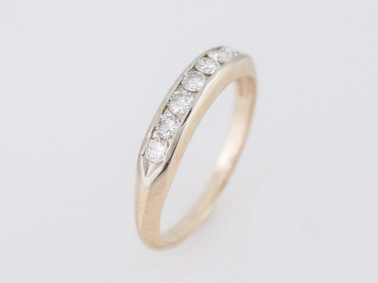 Vintage Wedding Band Mid-Century .35 Round Brilliant Cut Diamonds in 14k Yellow Gold - Image 5