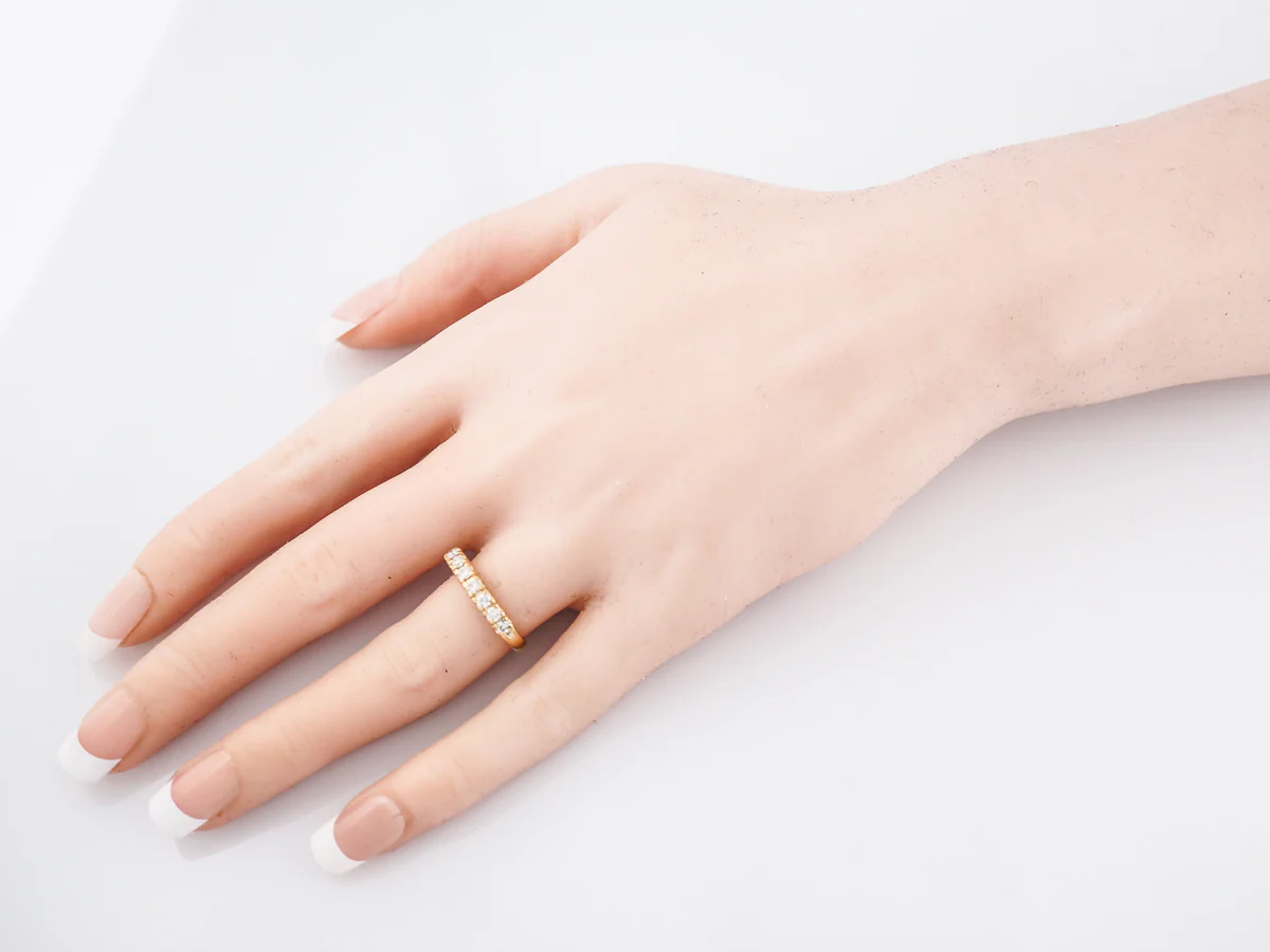 Vintage Wedding Band Mid-Century .42 Full Cut Diamonds in 18K Yellow Gold - Image 6