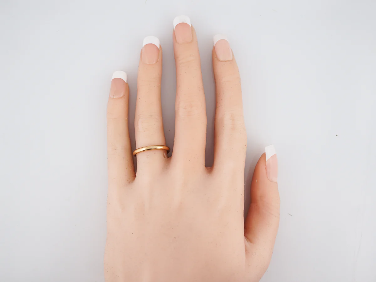 Vintage Wedding Band Mid-Century in 14k Yellow Gold - Image 5