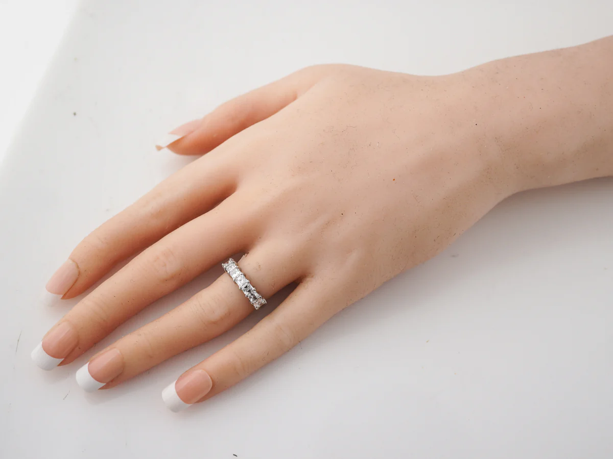 Wedding Band Modern 1.40 Asscher Cut Diamonds in Platinum - Image 7