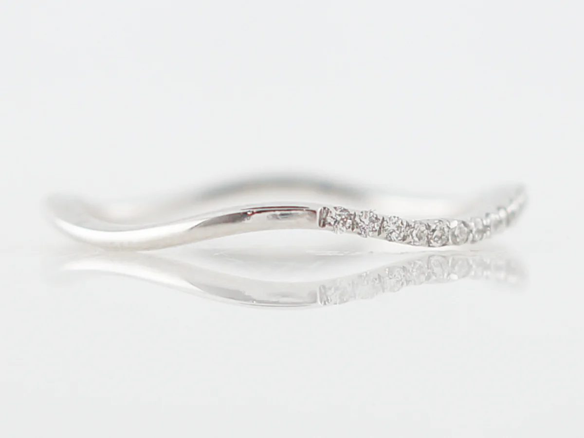 Wedding Band Modern .15 Round Brilliant Cut Diamonds in 18k White Gold - Image 3
