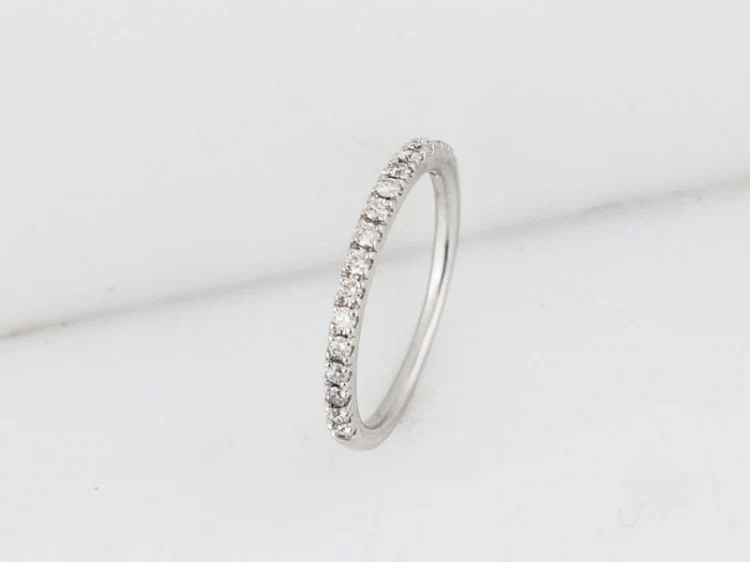 Wedding Band Modern .25 Round Brilliant Cut Diamonds in 14k White Gold - Image 4