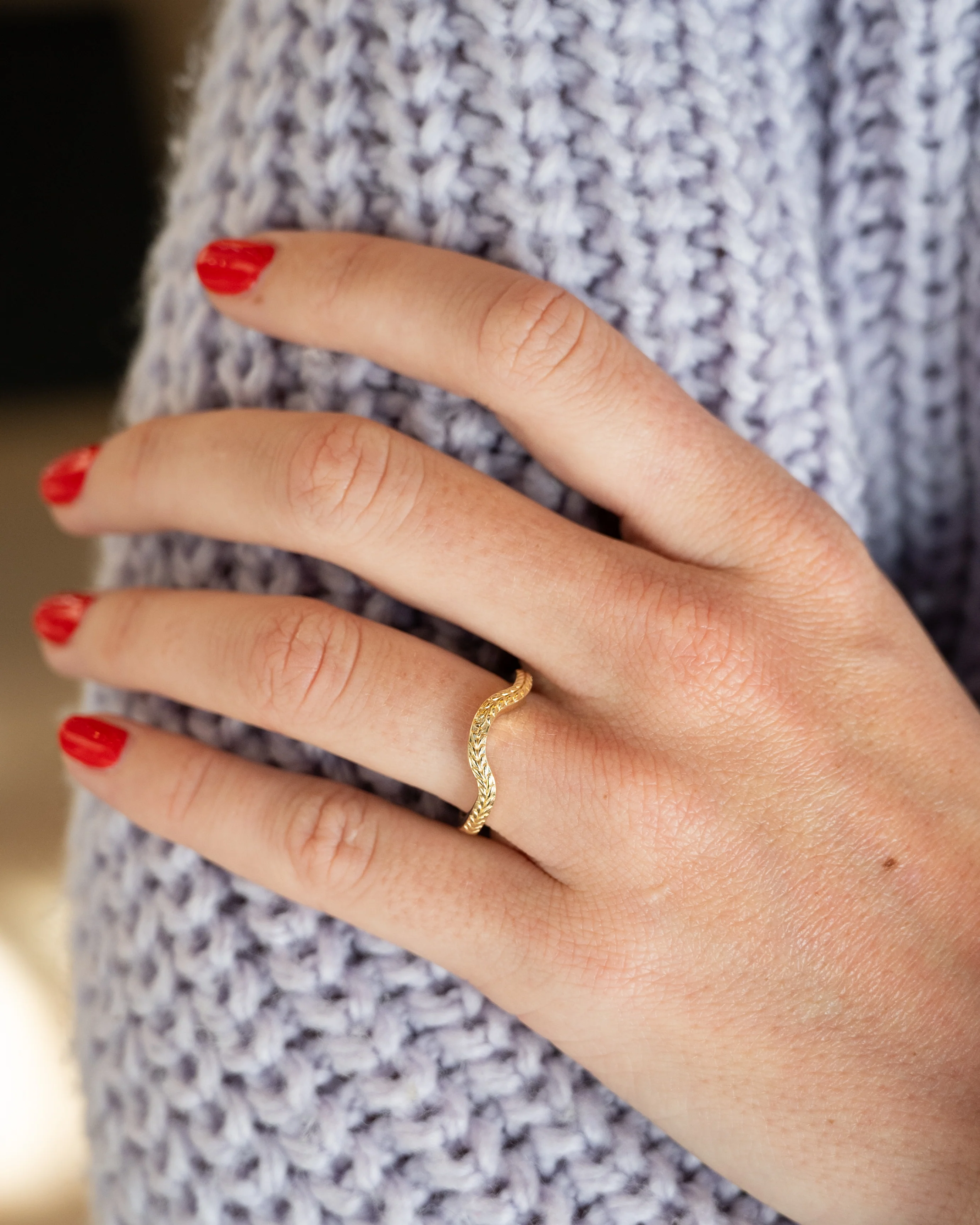 Wheat Engraved Contour Wedding Band 14k Yellow Gold - Image 7