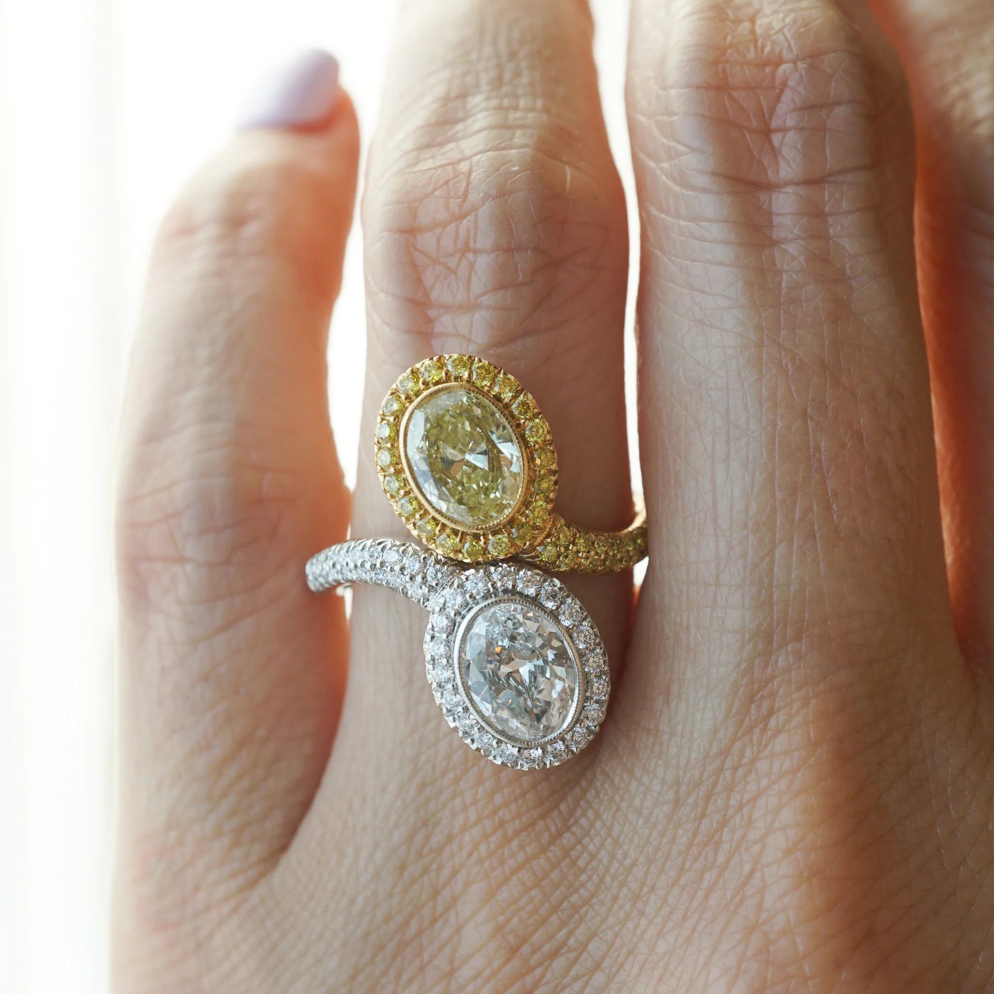 Yellow Diamond Toi Et Moi Ring in 18k Gold & Platinum - Image 7