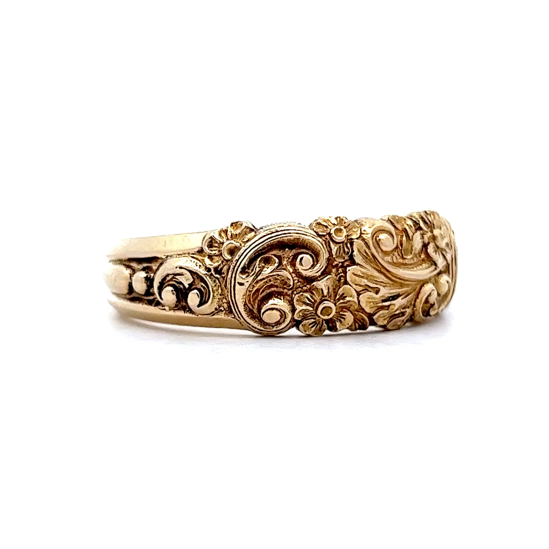 Vintage Art Nouveau Engraved Ring in 14k Yellow Gold - Image 3